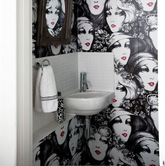Bathroom Decorating Ideas with Beautiful Wall Arts_18