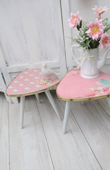 Colorful Vintage Table_1