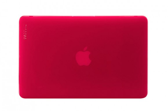 Incase’s Vibrant Hardshell Cases for MacBook Pro and Air – Raspberry