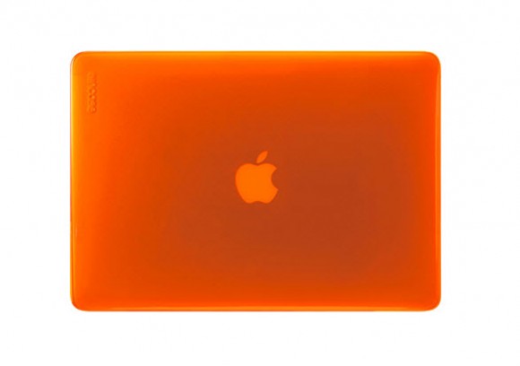 Incase’s Vibrant Hardshell Cases for MacBook Pro and Air – Red Orange