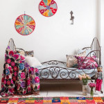 17 Simple and Colorful Design Ideas for Decorating Teenage Girls Bedrooms_13