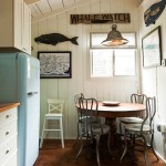 Nautical Cottage Decor Idea with Soft Blue Color_4